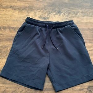 Vineyard Vines Boys’ Navy Blue Performance Shorts | Size 6